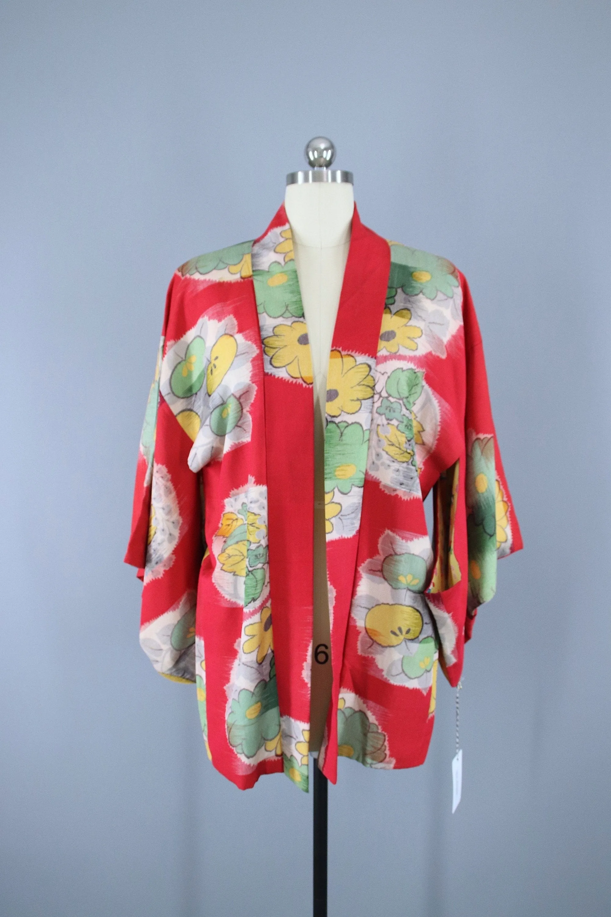 1930s Vintage Haori Kimono Jacket / Strawberry Pink & Yellow Floral