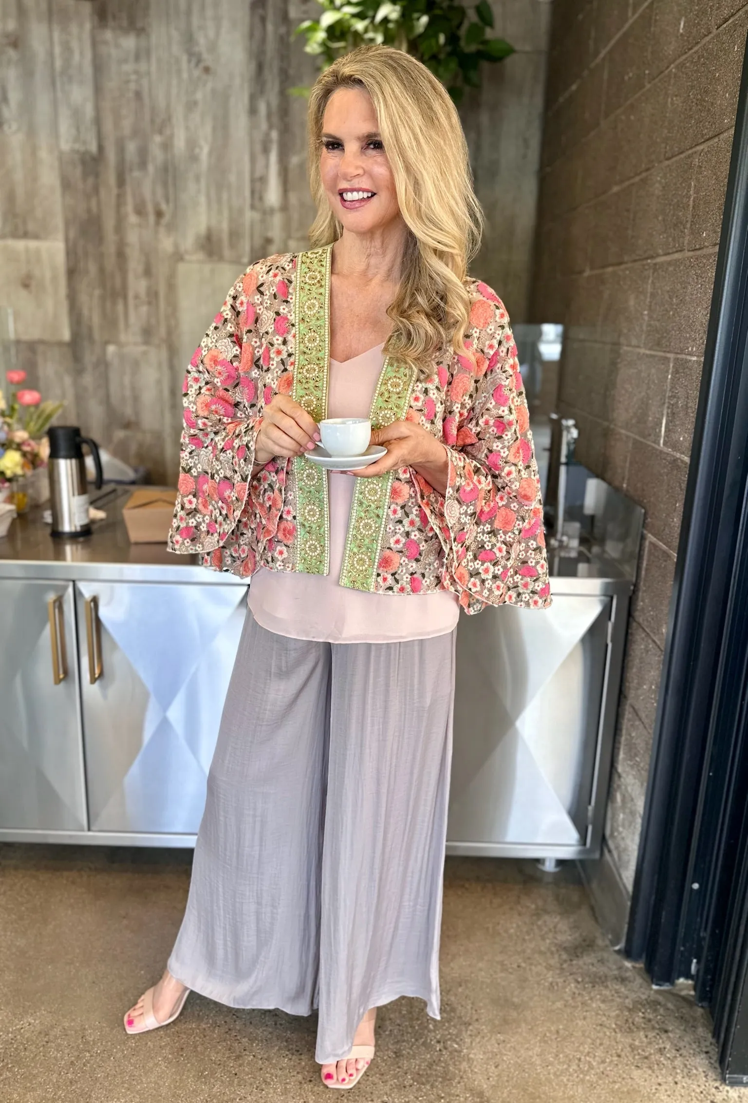 Nicole Statement Kimono